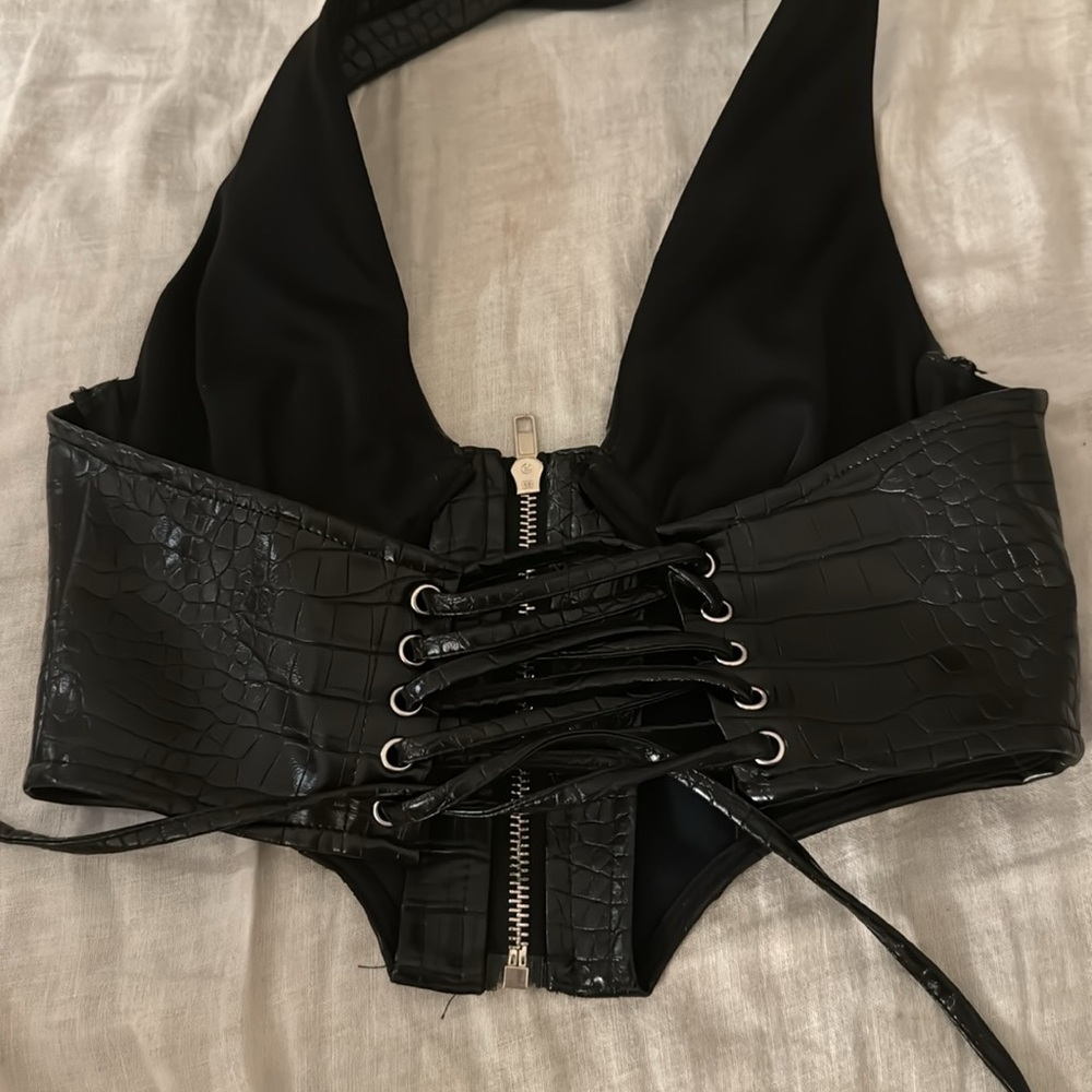 Editked black top - Picture 5 of 5